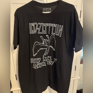 Led Zeppelin black graphic t-shirt